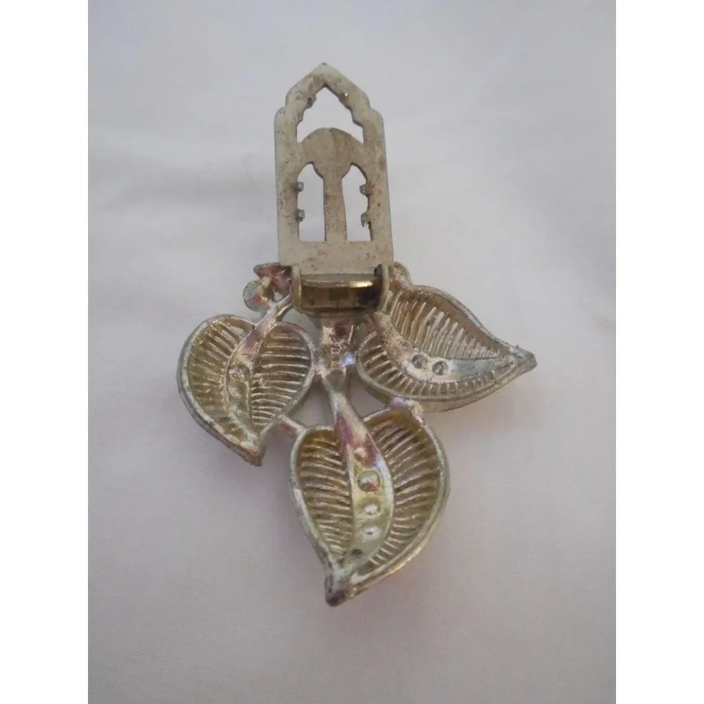 Vintage Estate Rhinestone Leaves Scarf Buckle Scarf Clip ornate